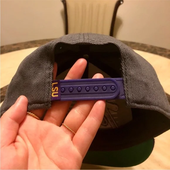 Stylish Men's Cap Collection Bundle - Picture 11 of 11